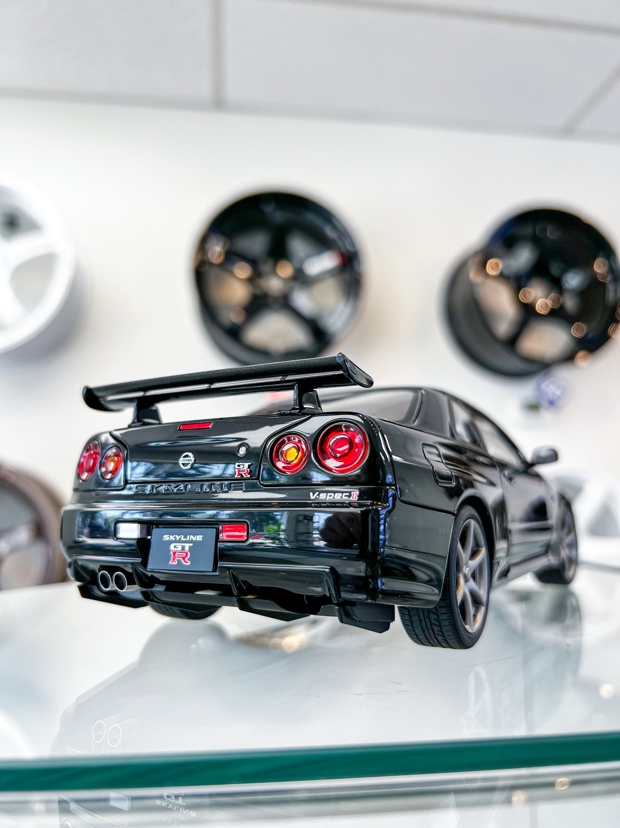 AUTOart NISSAN SKYLINE R34 GT-R BLACK