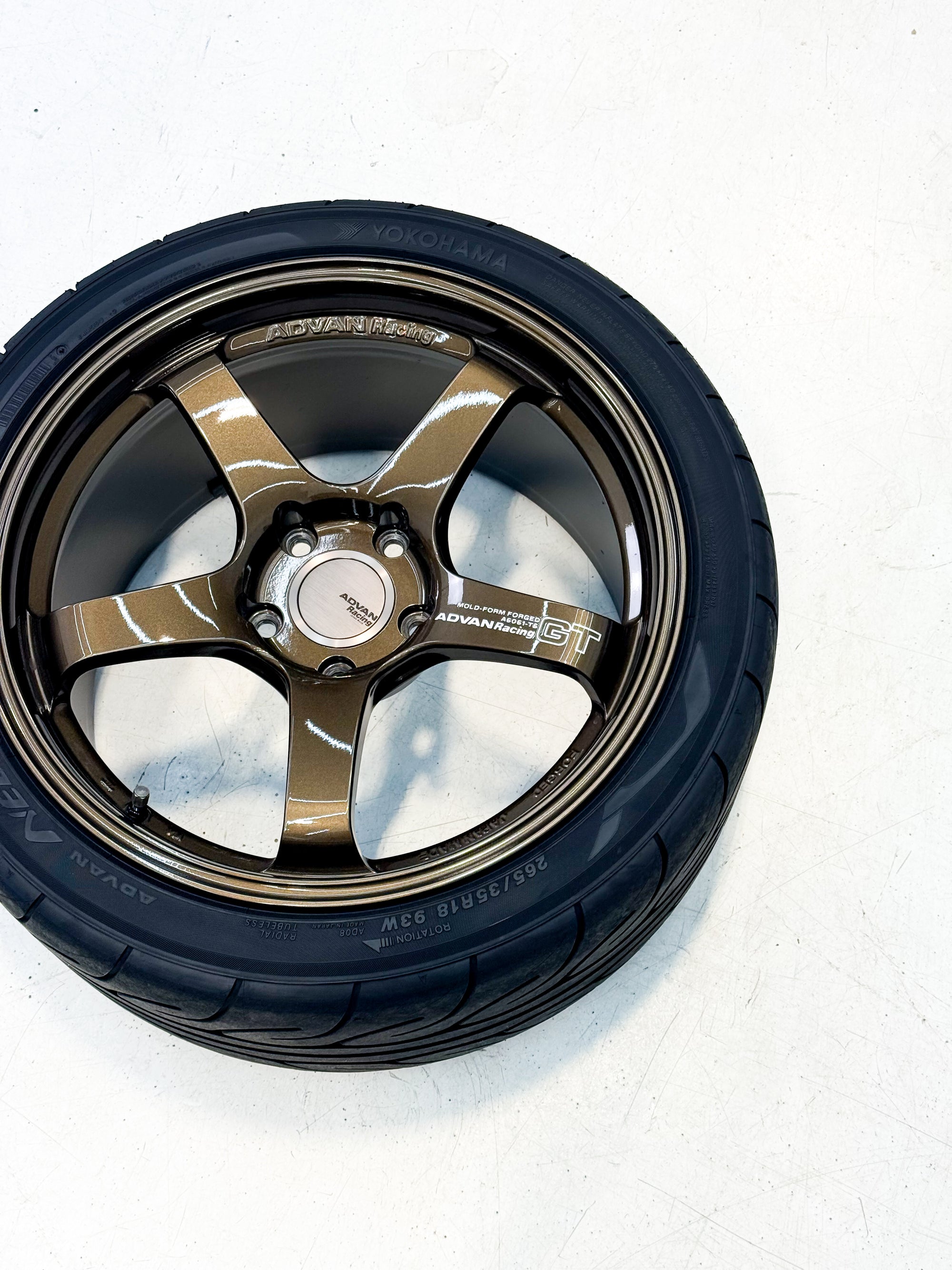 DEMO ADVAN RACING GT PREMIUM 18X10 +40 5X120 FK8 FL5