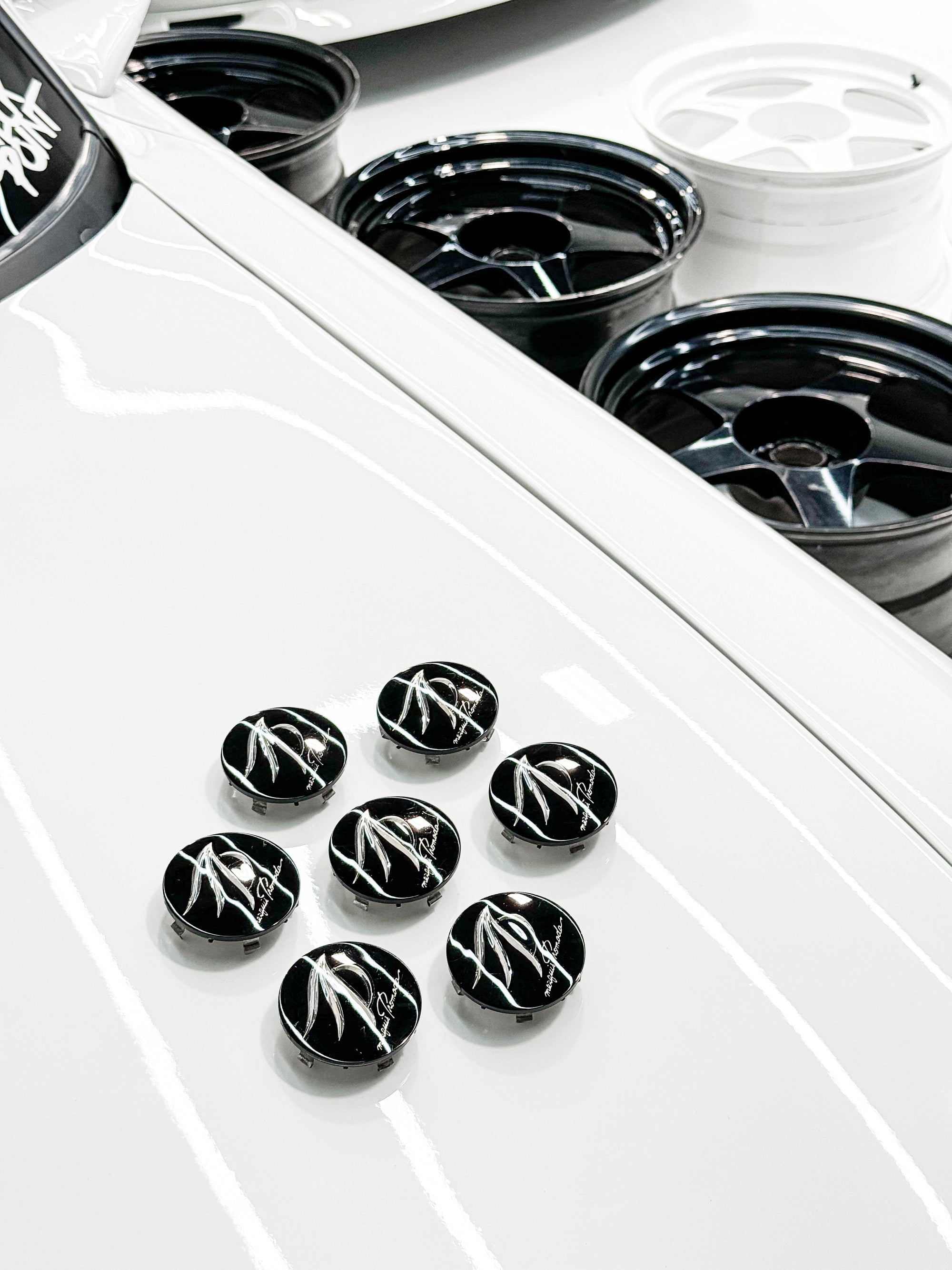 Desmond Regamaser Maquis Promada Center Caps