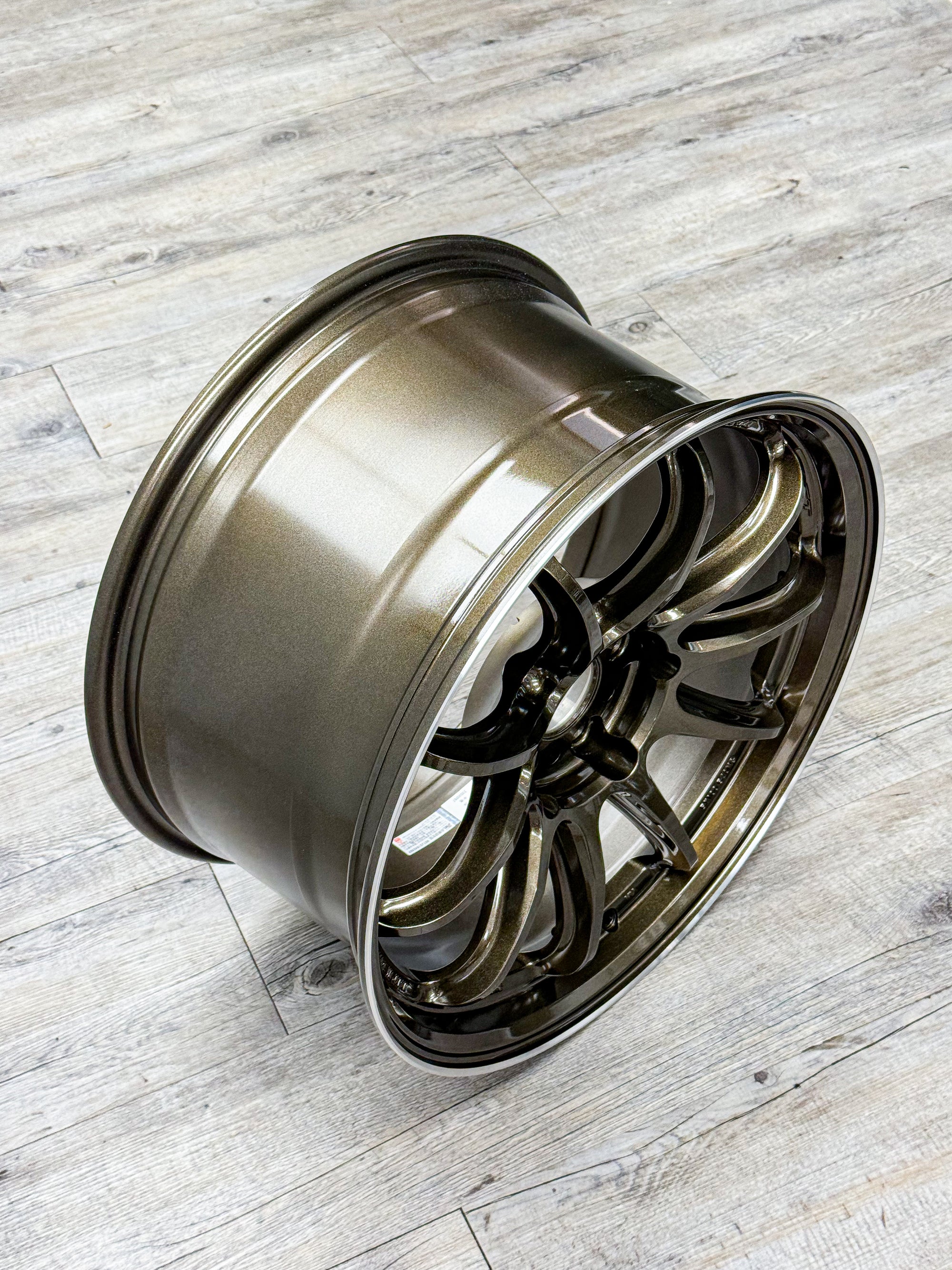 WORK EMOTION ZR10 18X9.5 +38 5X114.3 HGLC