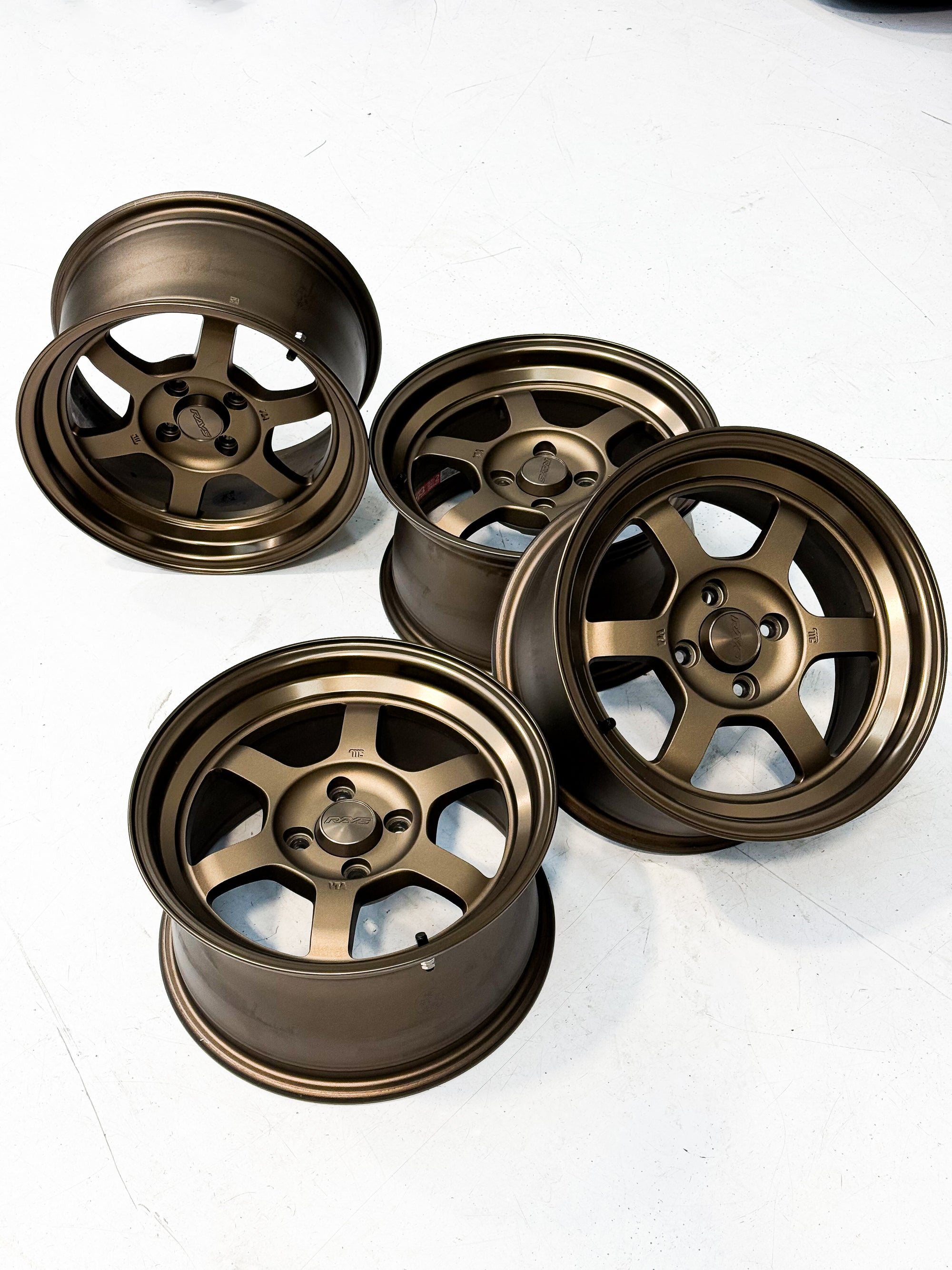 PRE-OWNED VOLK RACING TE37V 15X8 +25 4X100 BRONZE