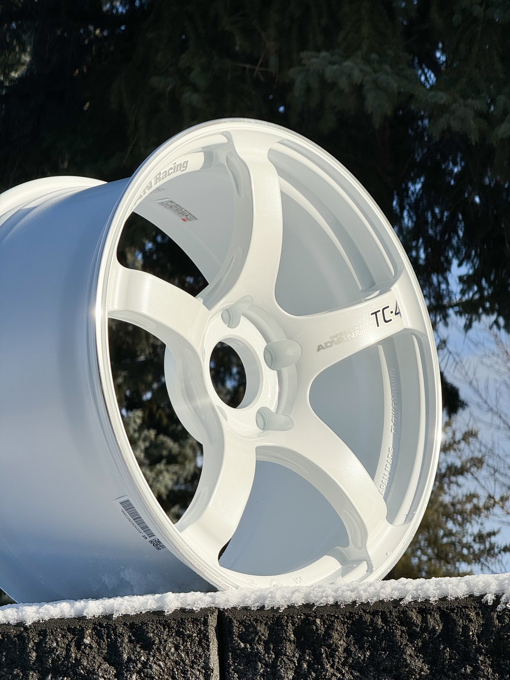 ADVAN RACING TC-4 18X9.5 +45 5X120 WMR FK8 FL5