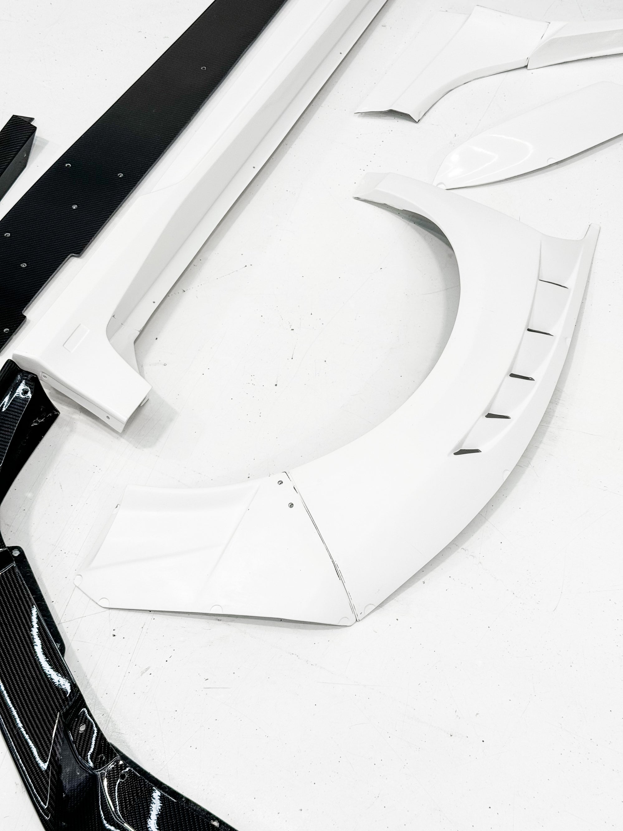 VARIS CIVIC TYPE-R FK8 WIDE BODY