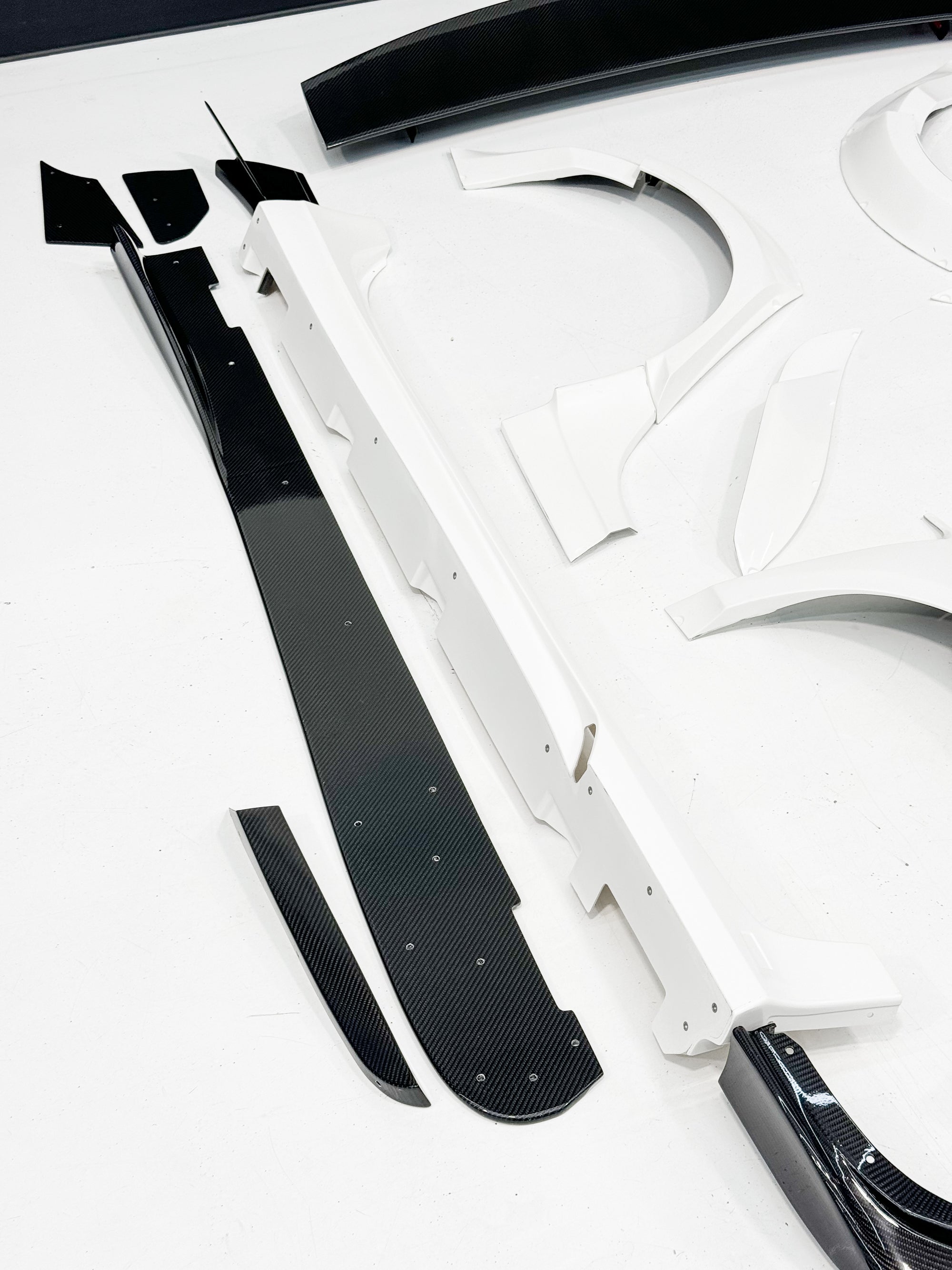 VARIS CIVIC TYPE-R FK8 WIDE BODY