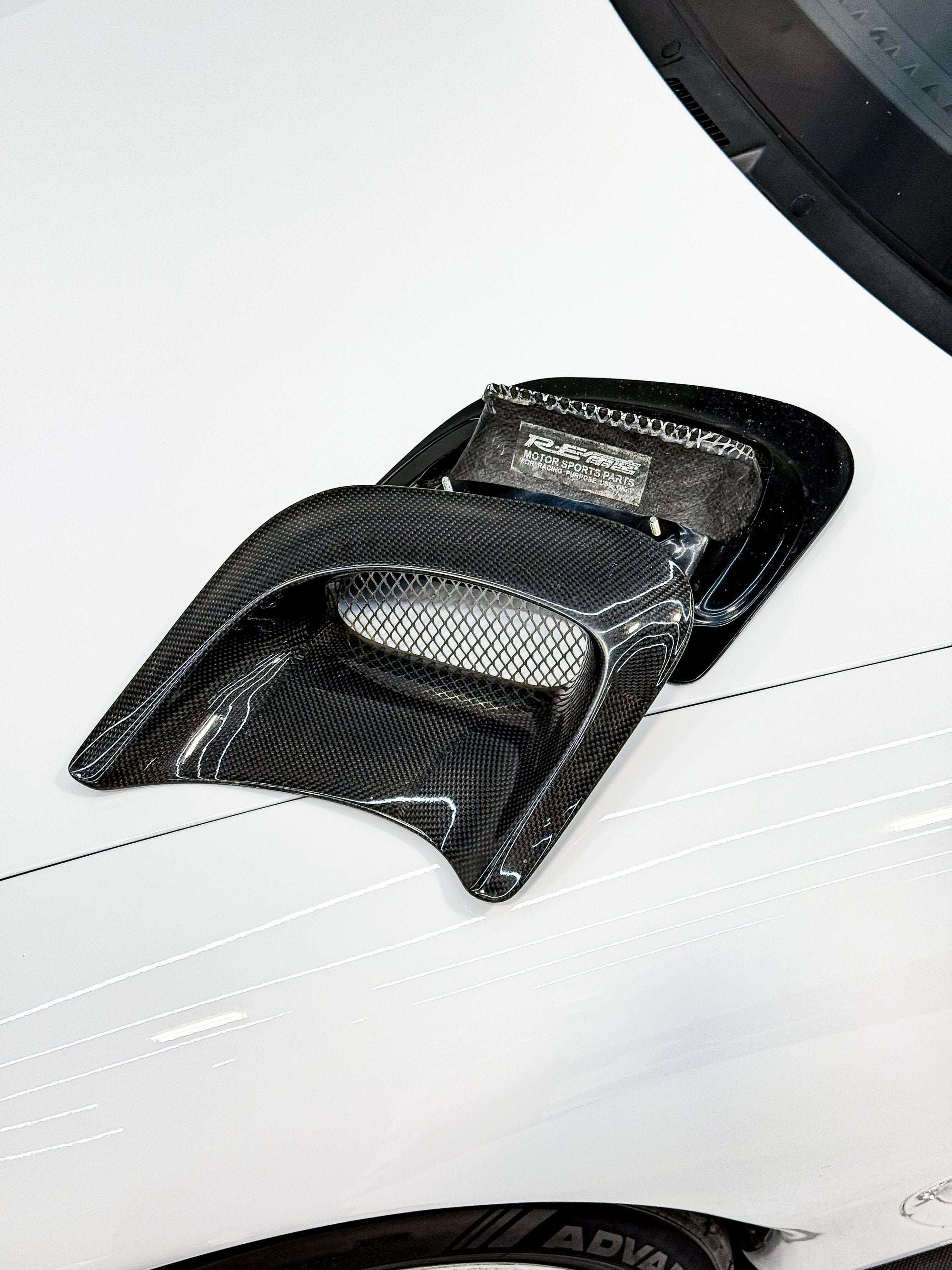 RE-Amemiya Fender Big Outlet Vents Carbon Fiber - FD3S