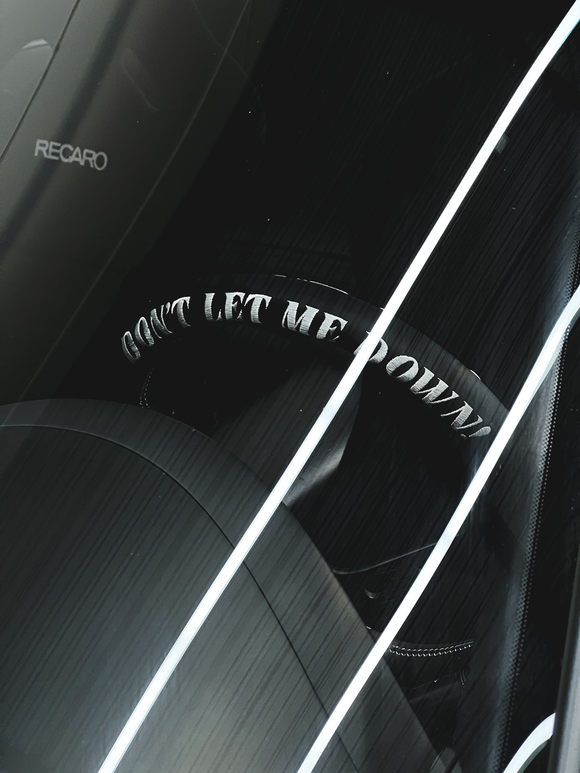 IMPORT BIBLE HEARTBREAKER STEERING WHEEL