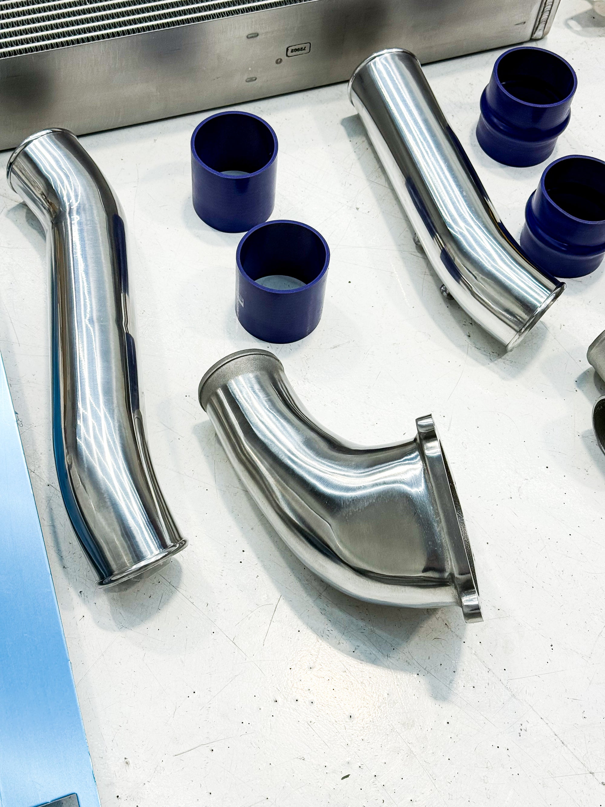 HKS V-MOUNT INTERCOOLER KIT FOR MAZDA RX-7 FD3S 13B-REW