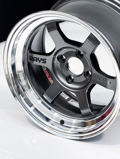 TE37V 15X8 ET0 4X100 GUNMETALLIC POLISH RIM
