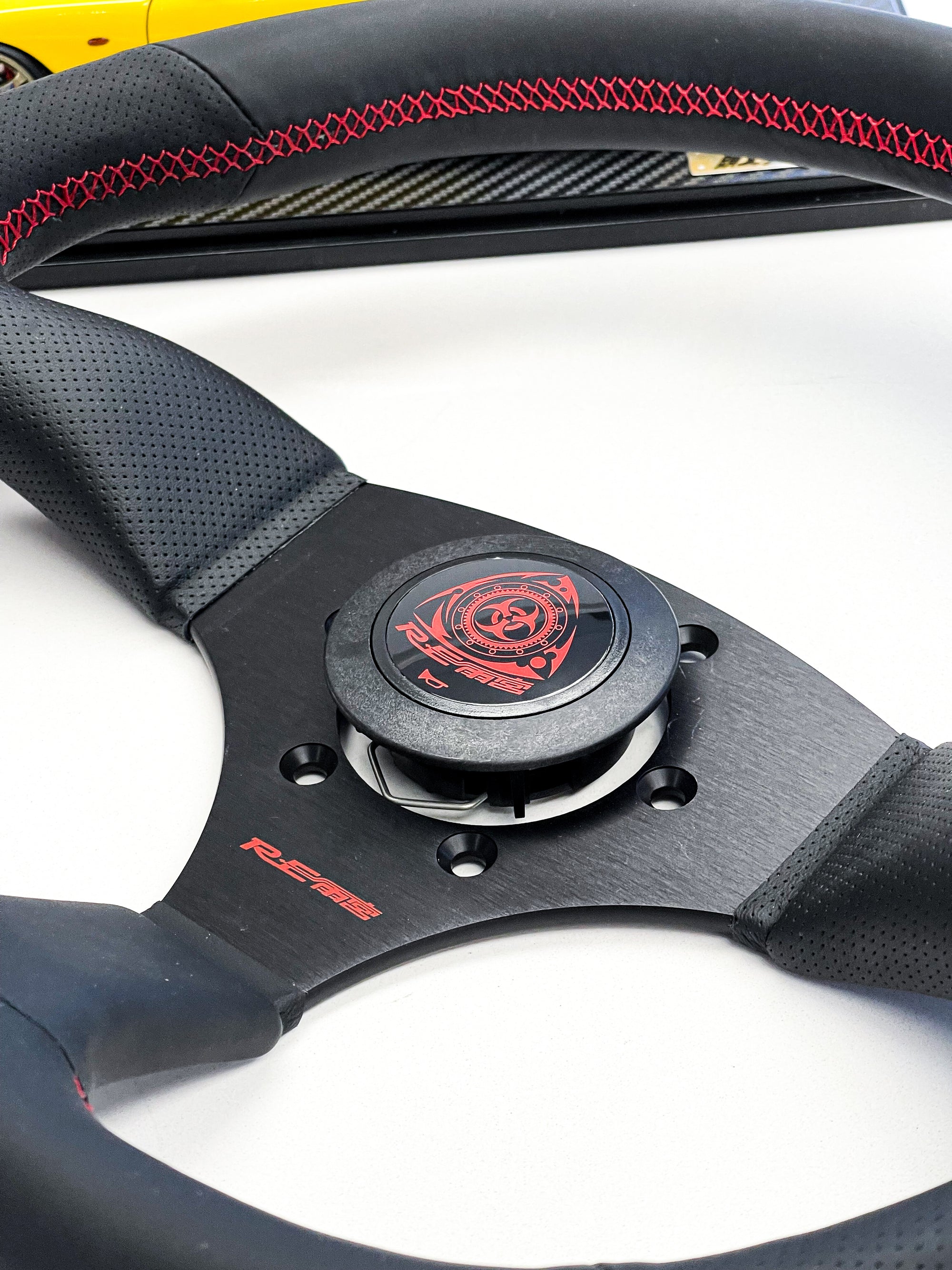 RE-AMEMIYA STEERING WHEEL - Sub 60 Racing | Your JDM specialist