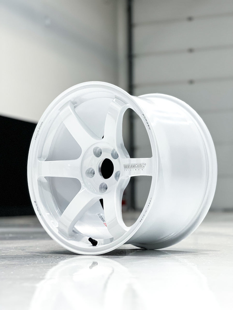 VOLK RACING TE37 SAGA S-PLUS 18X11 +45 5X114.3 DW