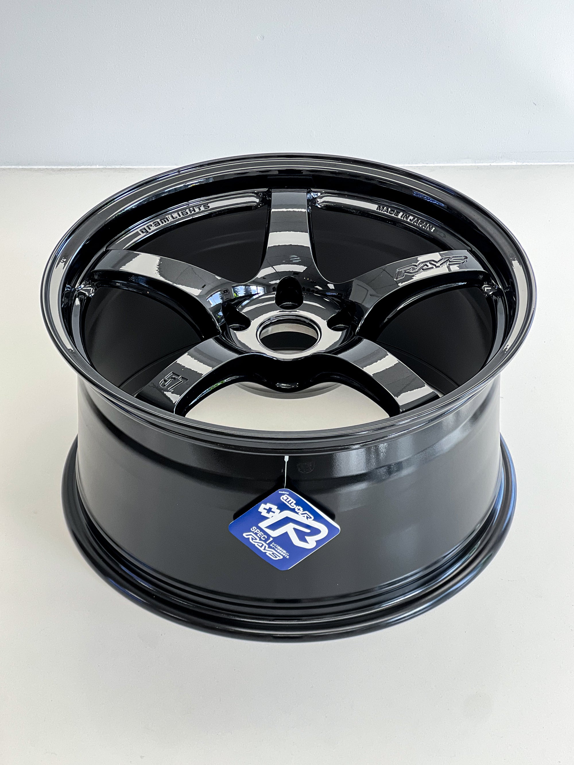 GRAM LIGHTS 57CR 18X9.5 +38 5X120 GX FK8 FK8 FL5