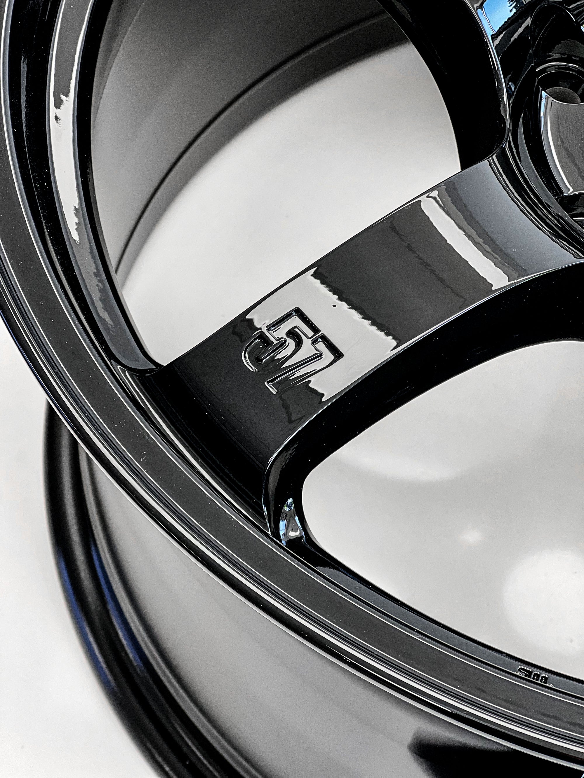 GRAM LIGHTS 57CR 18X9.5 +38 5X120 GX FK8 FK8 FL5