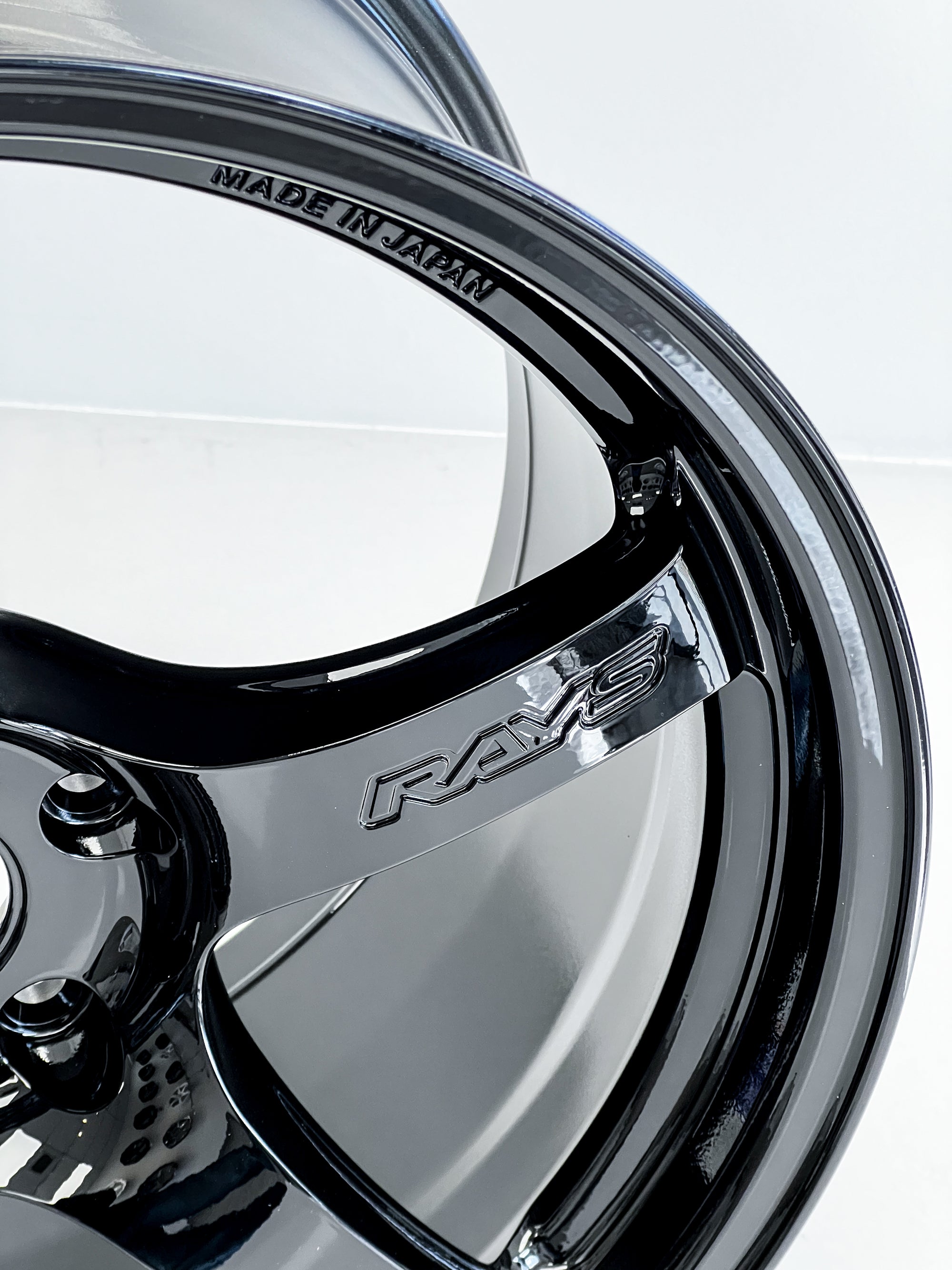 GRAM LIGHTS 57CR 18X9.5 +38 5X120 GX FK8 FK8 FL5