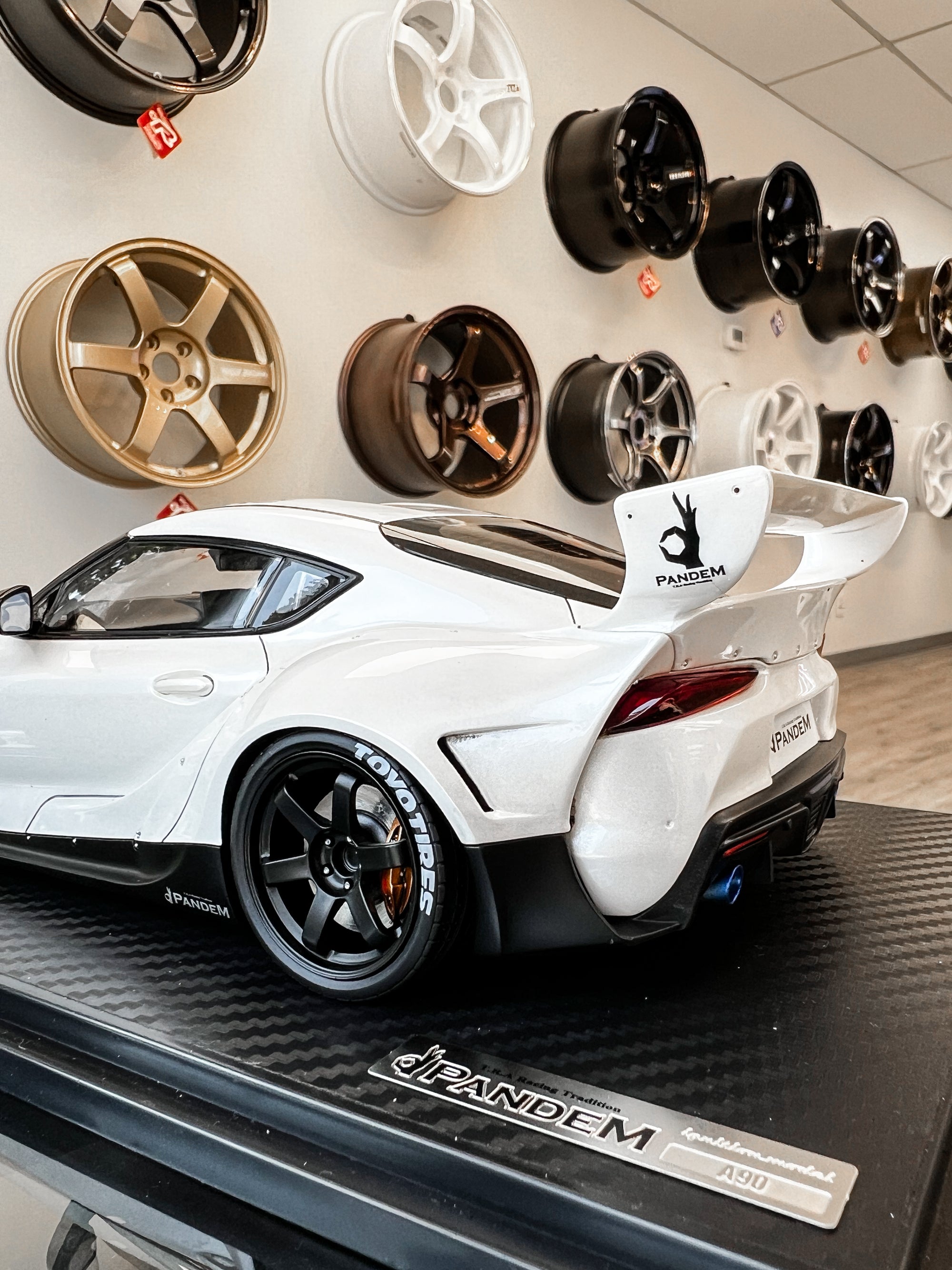 IGNITION MODEL PANDEM TOYOTA GR SUPRA