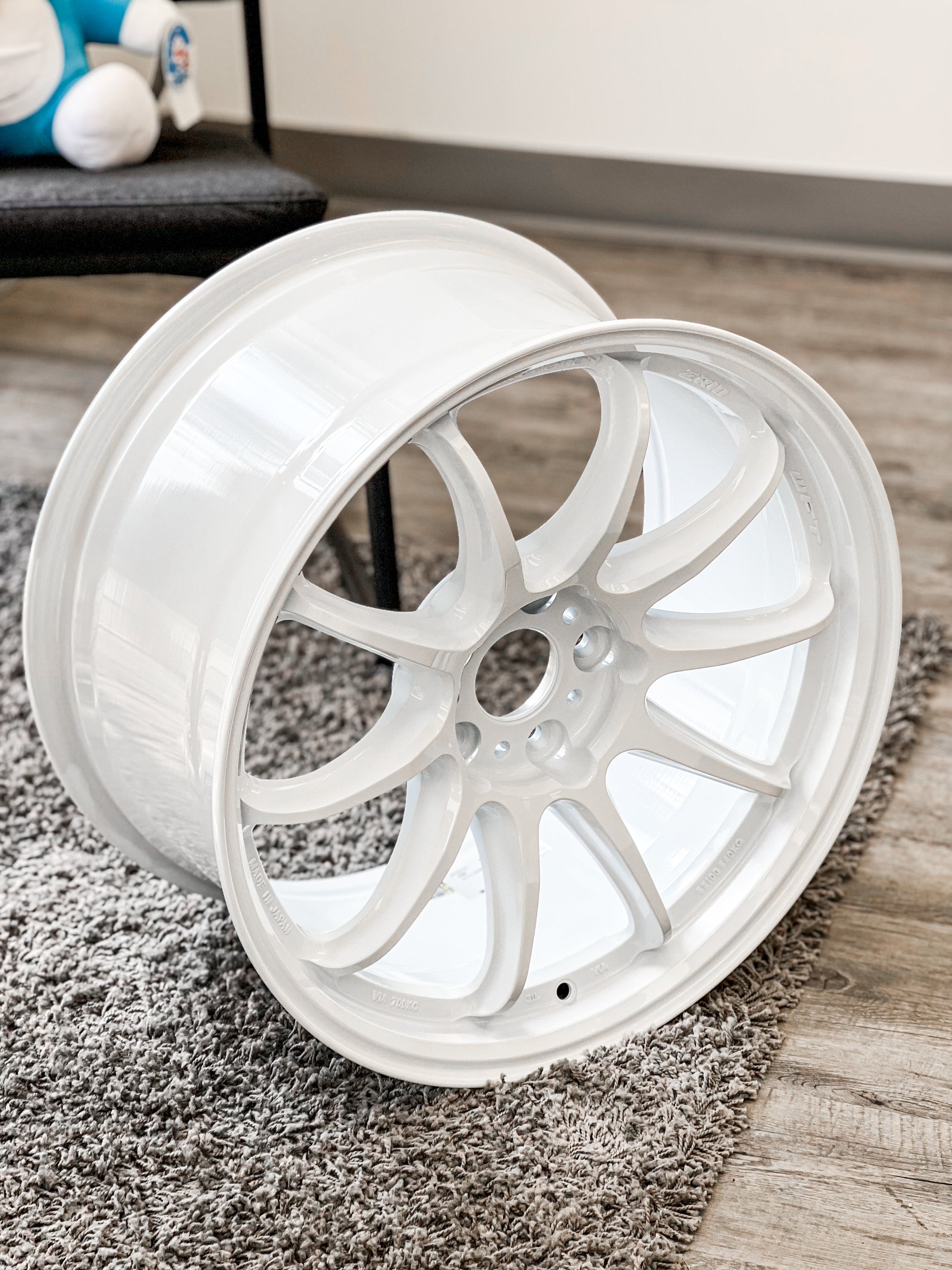 WORK EMOTION ZR10 18X9.5 +38 5X114.3 AZW