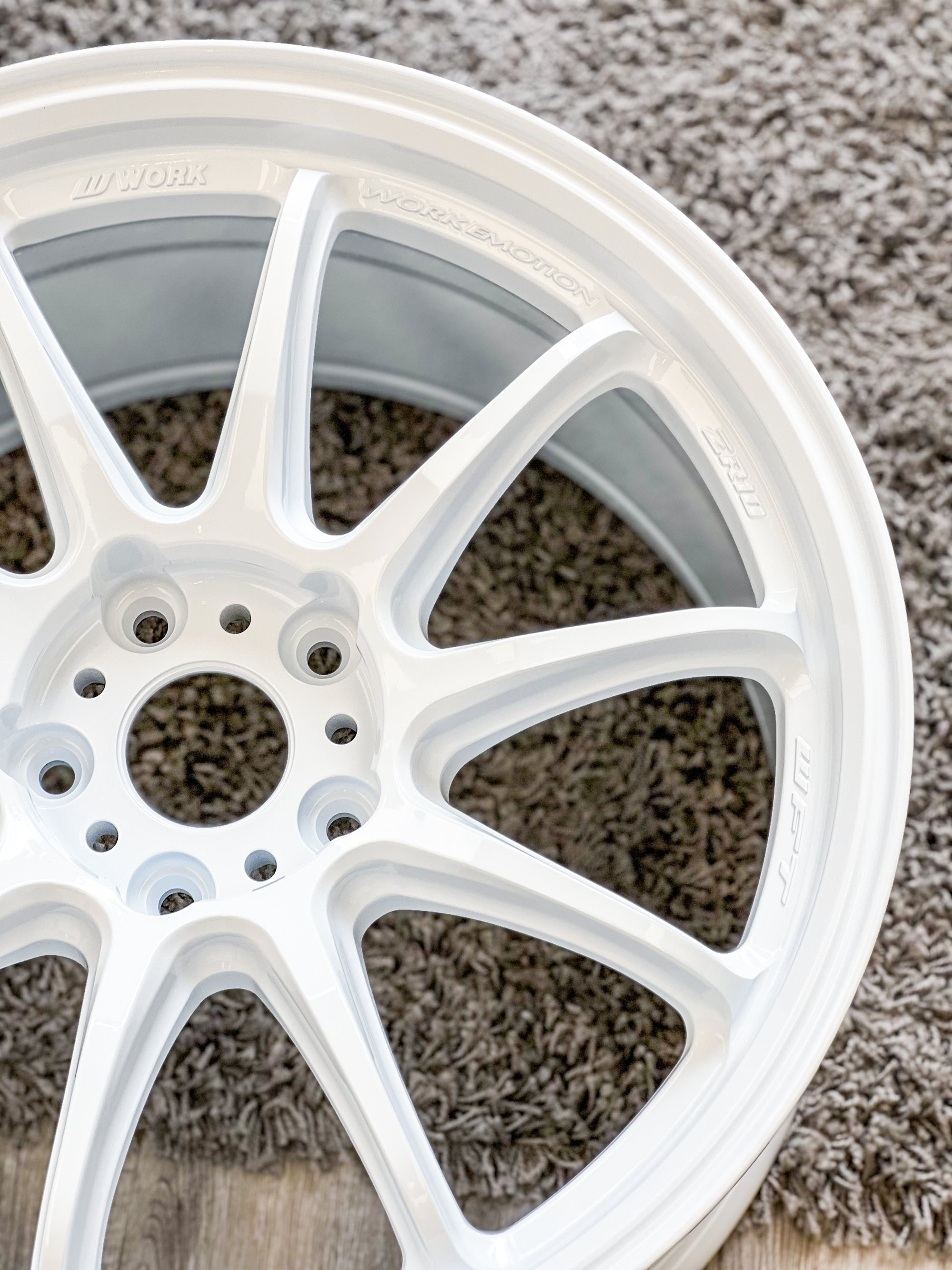 WORK EMOTION ZR10 18X9.5 +38 5X114.3 AZW