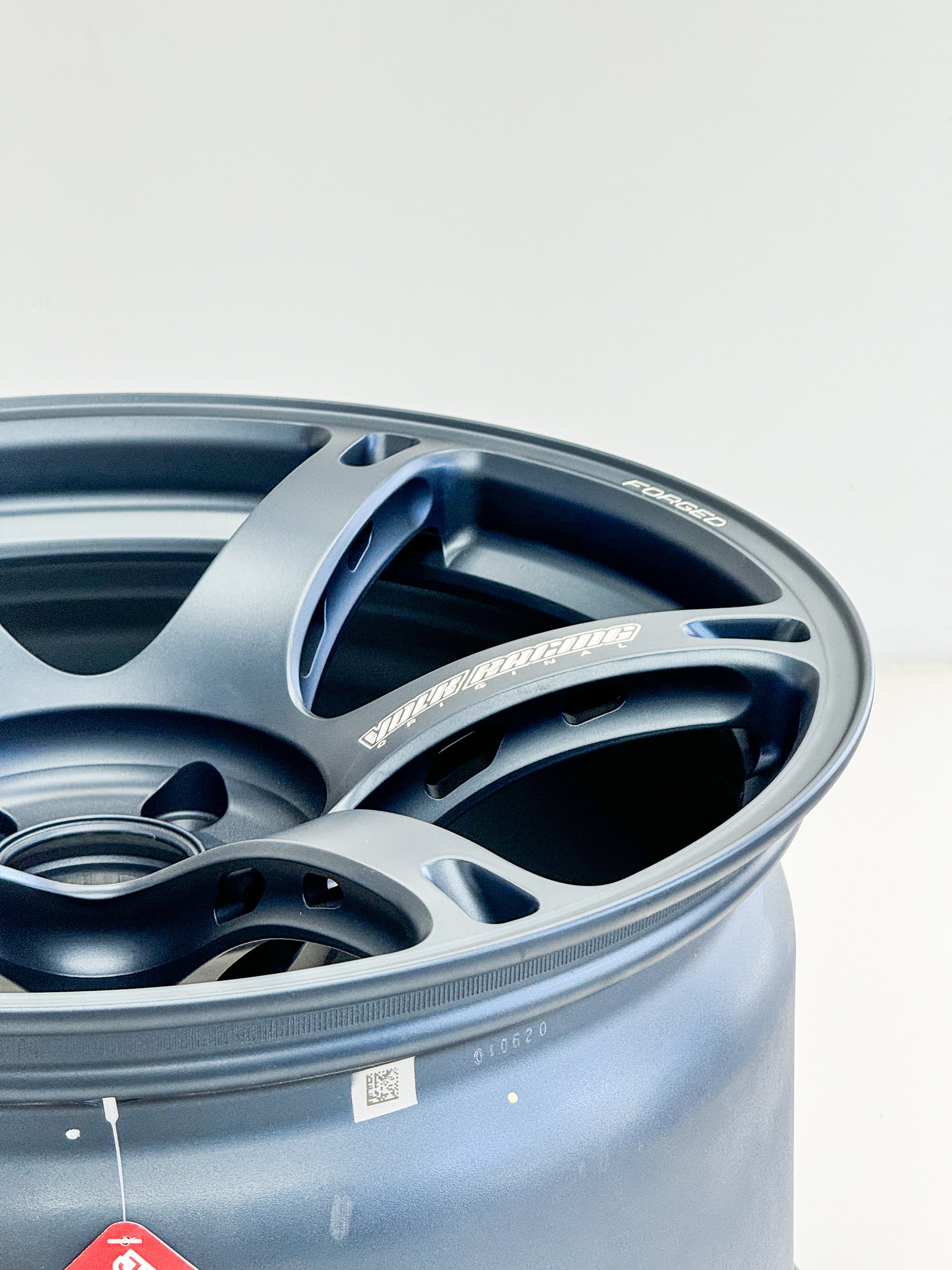 RAYS VOLK RACING TE037 18X10 +34 5X120 (DEMO) FK8 FL5