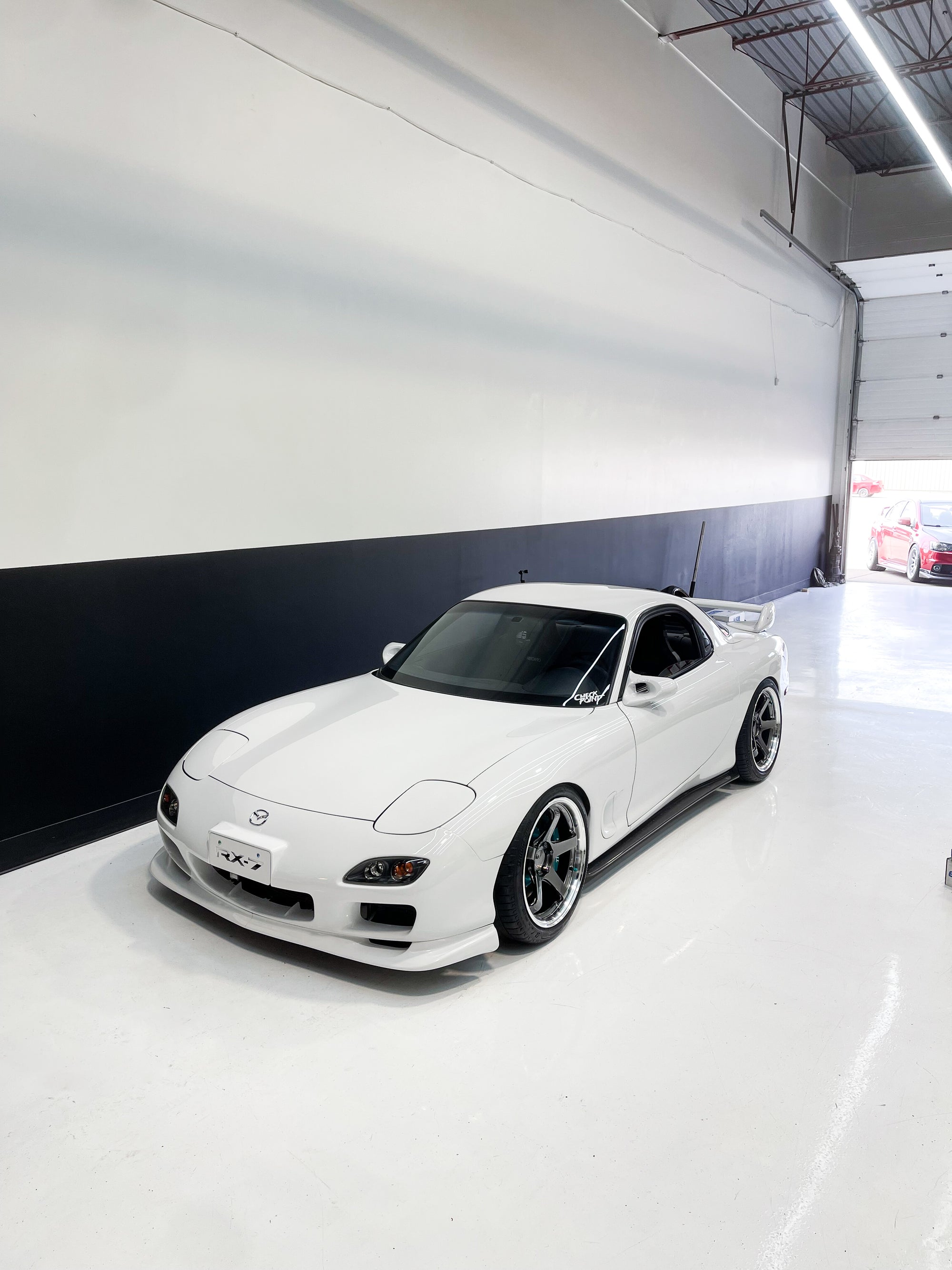 DEMO ADVAN RACING GT BEYOND 18X10 +35 5X114.3 MHB