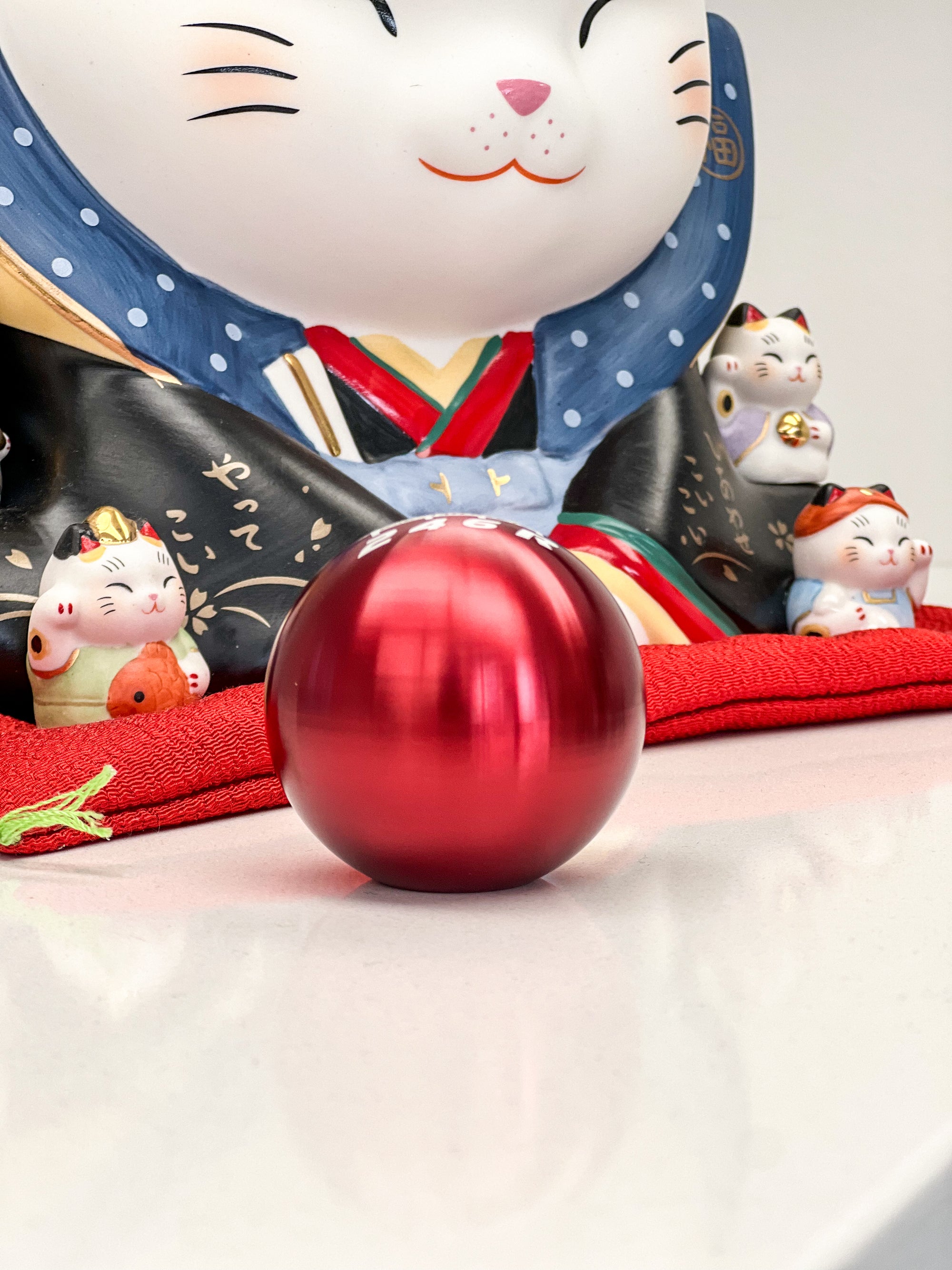 MUGEN SPHERE SHIFT KNOB 6MT RED