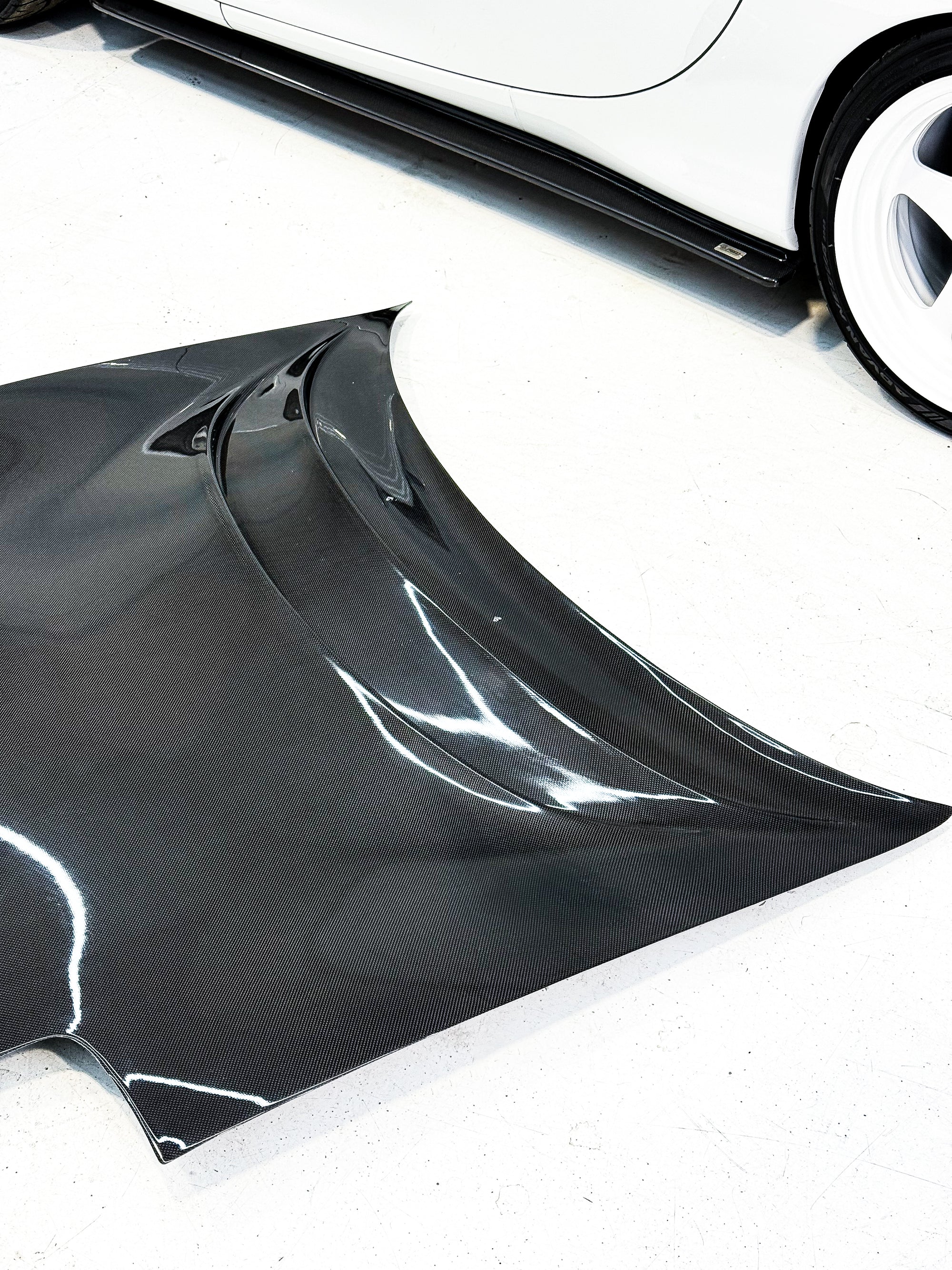 FUJITA ENGINEERING FEED AFFLUX CARBON AERO HOOD RX7 FD