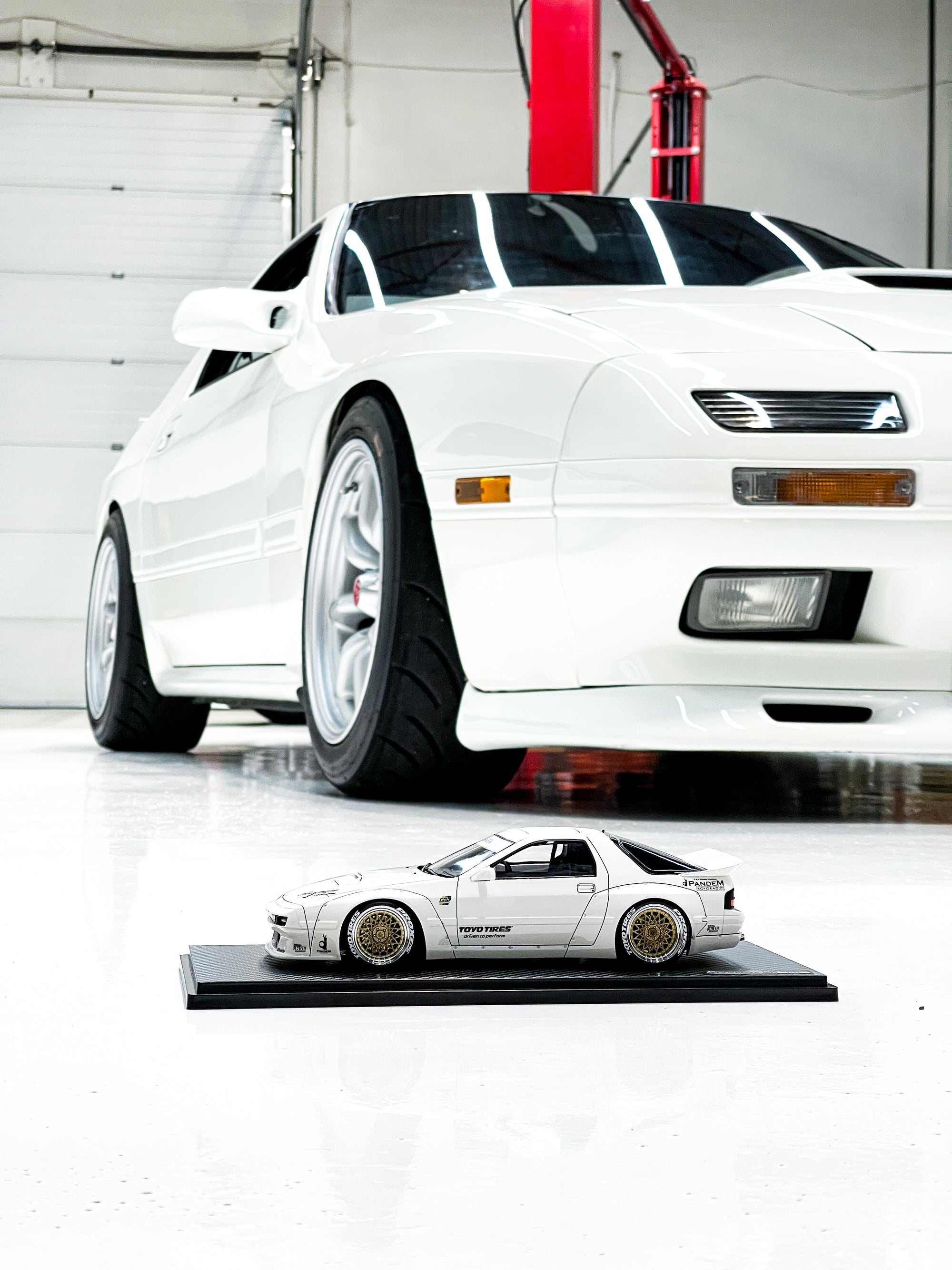 IGNITION MODEL PANDEM RX7 FC3S