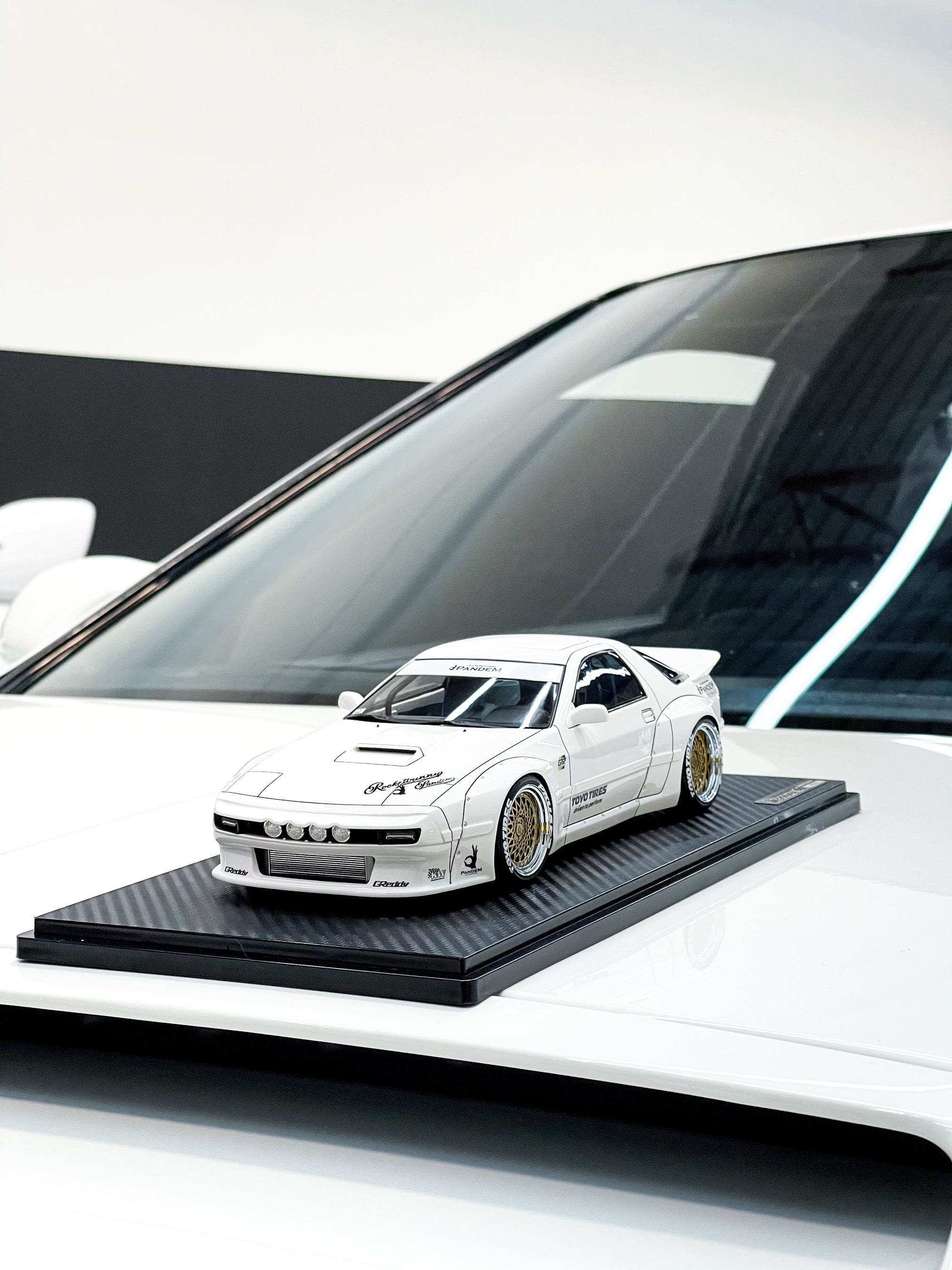 IGNITION MODEL PANDEM RX7 FC3S