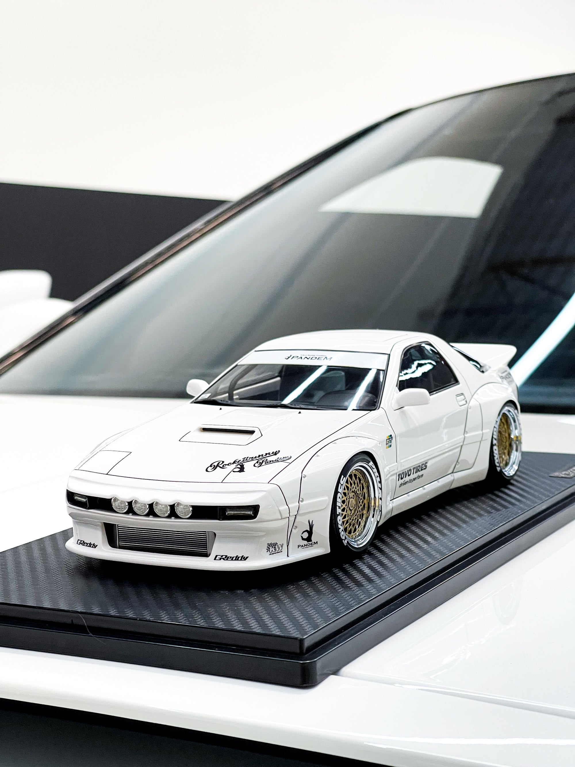 IGNITION MODEL PANDEM RX7 FC3S