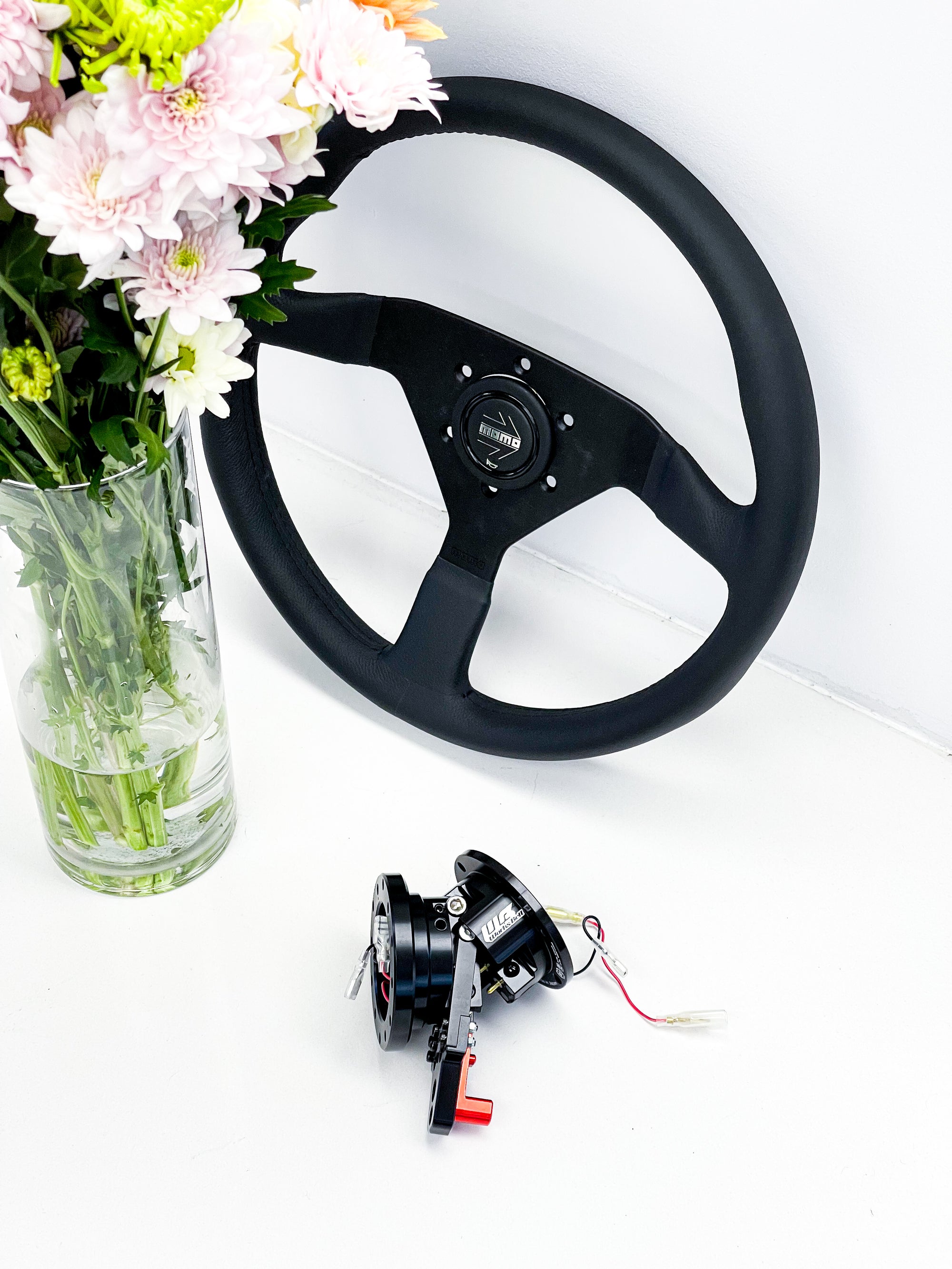 MOMO MONTE CARLO STEERING WHEEL LIMITED BLACK