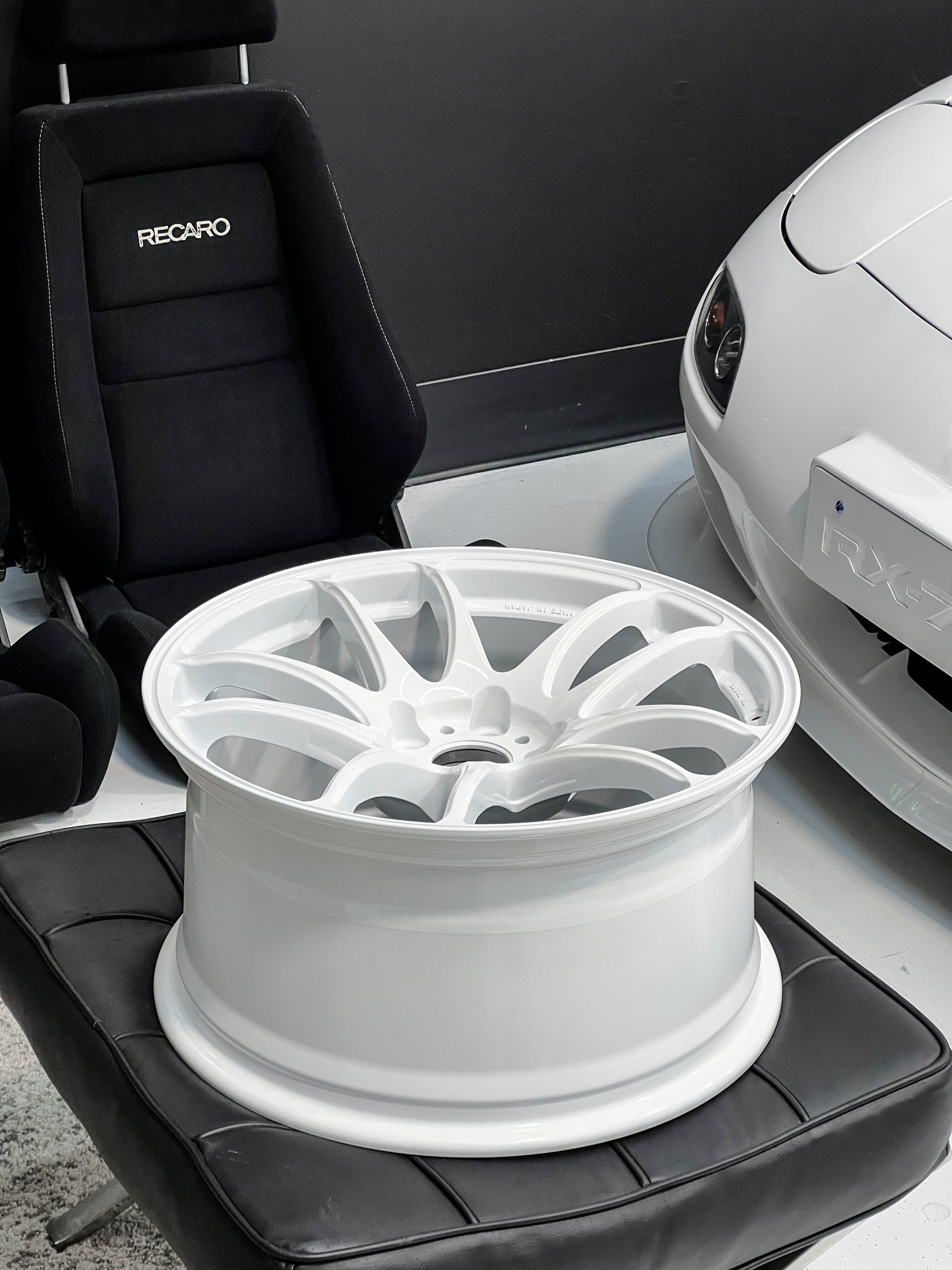 WORK EMOTION CR KIWAMI 18X9.5 +38 5X114.3 WHT - Sub 60