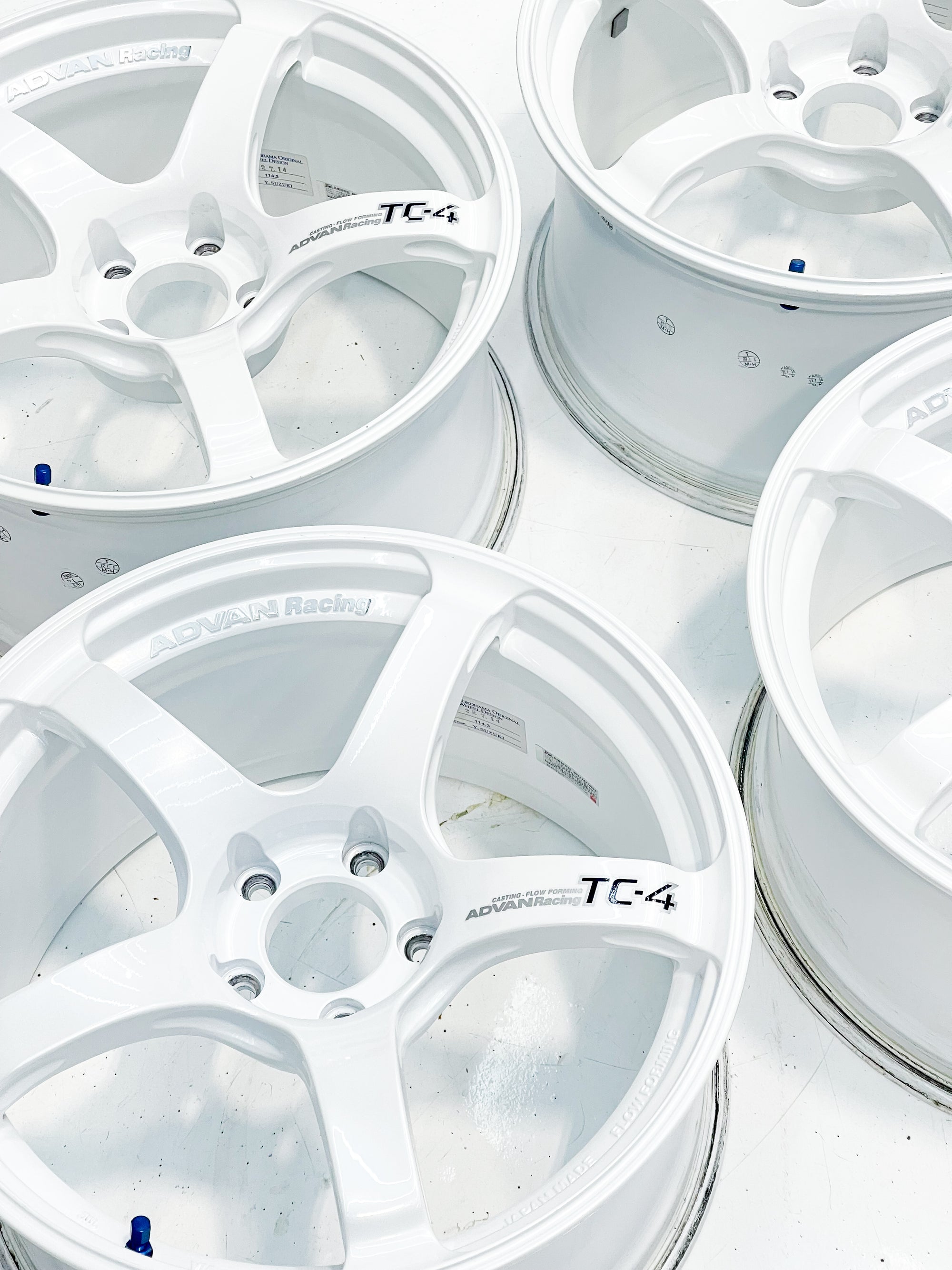 USED ADVAN RACING TC-4 18X9.5 +35 5X114.3 WMR