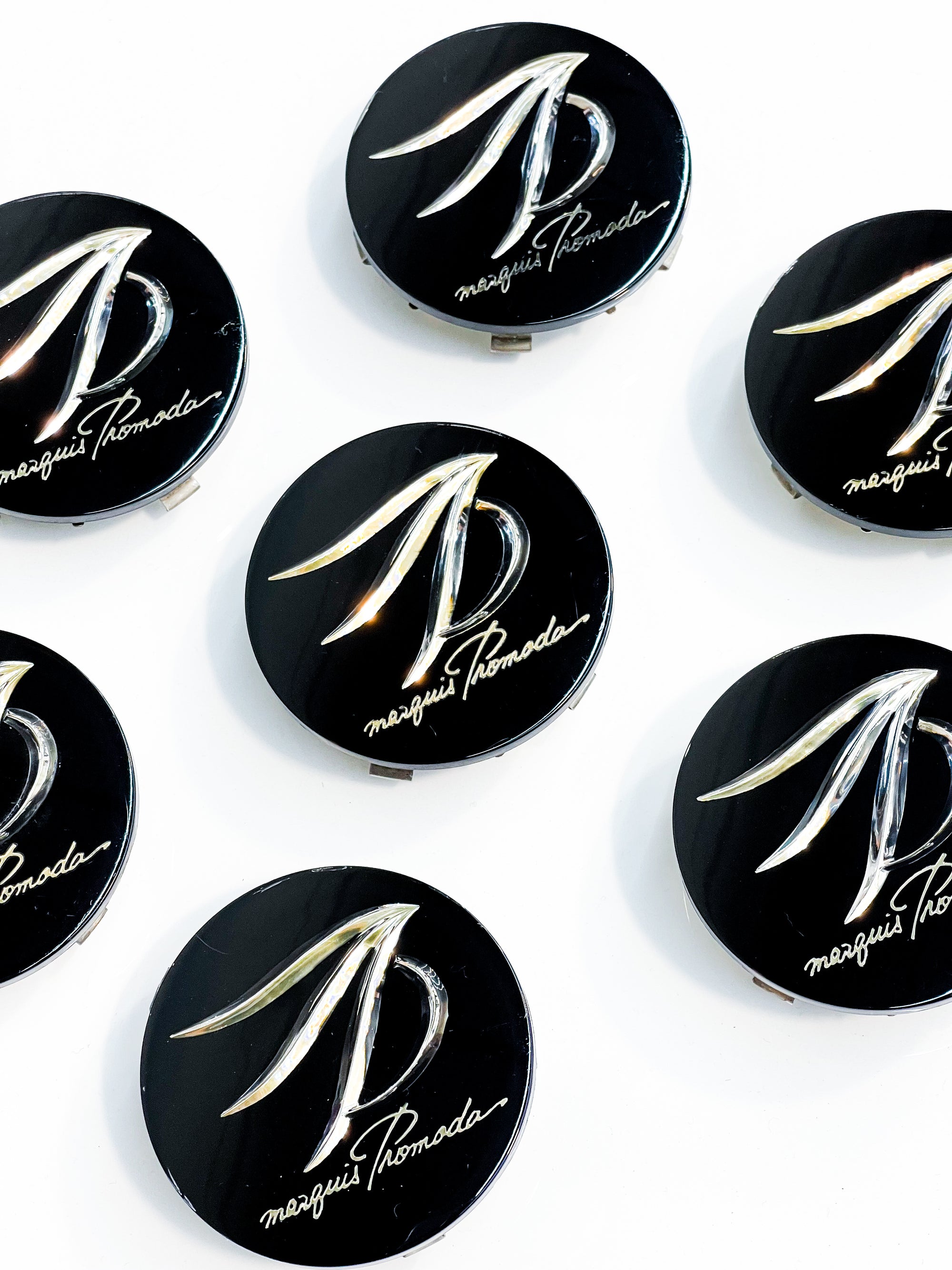 Desmond Regamaser Maquis Promada Center Caps