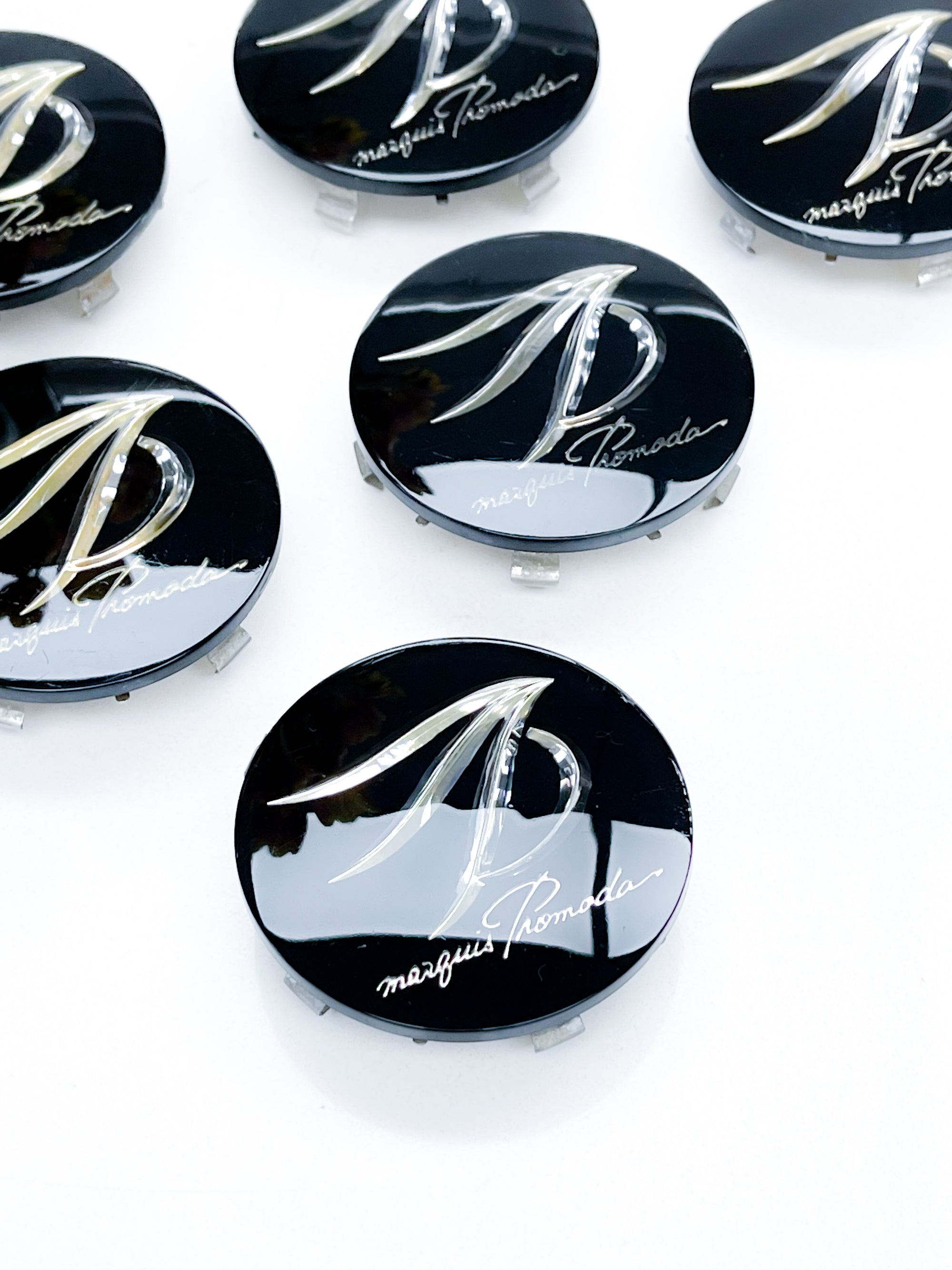 Desmond Regamaser Maquis Promada Center Caps