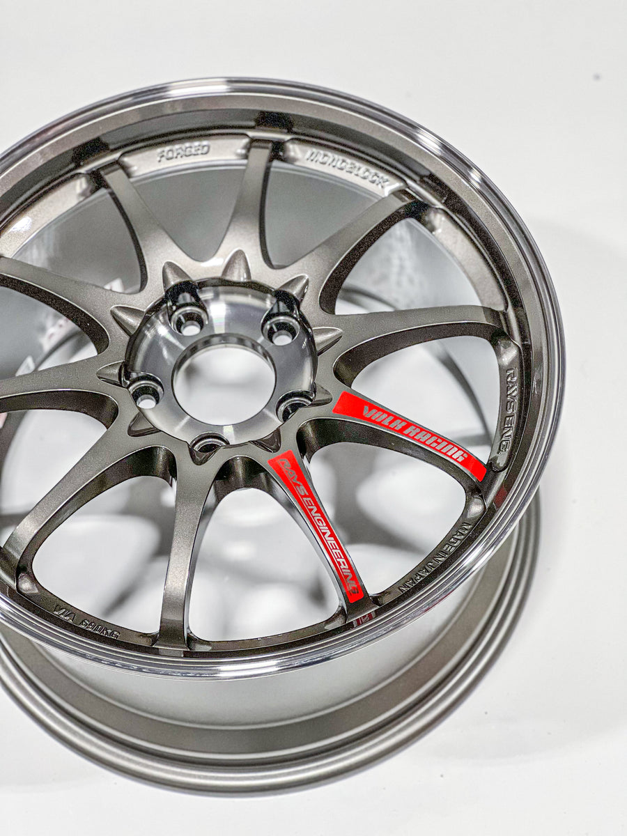 VOLK RACING CE28 SL 17X9 +63 5X114.3 PG